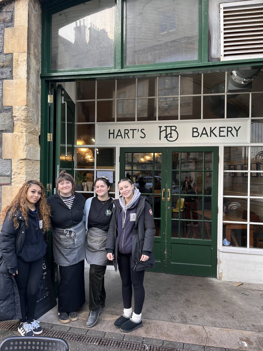 Empire Fighting Chance (@empirefightingc) on Twitter photo Huge thanks to <a href="/HartsBakery/">Hart's Bakery</a> for their incredible fundraising event raising £482.60 to support the work of Empire Fighting Chance 💥🥊
Harts, in partnership with <a href="/extractcoffee/">Extract Coffee</a>, gave a free a hot drink to any customer that made a donation to Empire Fighting Chance on the door 🙌 Huge thanks to <a href="/HartsBakery/">Hart's Bakery</a> for their incredible fundraising event raising £482.60 to support the work of Empire Fighting Chance 💥🥊
Harts, in partnership with <a href="/extractcoffee/">Extract Coffee</a>, gave a free a hot drink to any customer that made a donation to Empire Fighting Chance on the door 🙌