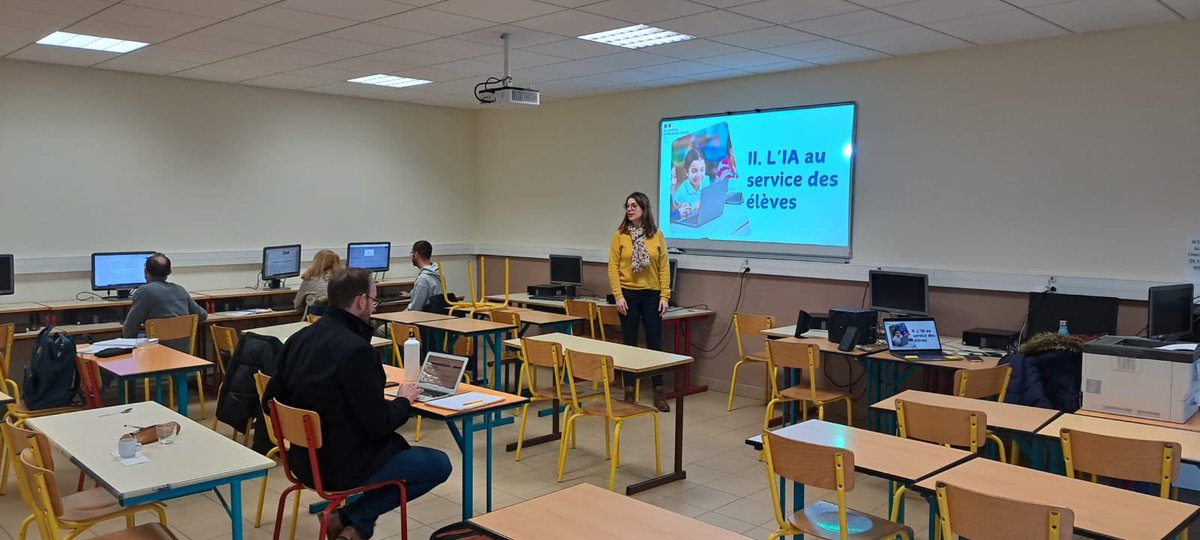 #formation #ia <a href="/ac_orleanstours/">Académie d'Orléans-Tours</a> <a href="/Drane_ot/">DRANE Orléans-Tours</a> <a href="/edmus_OrlTours/">Éducation Musicale - Académie d'Orléans-Tours</a> Sensibilisation et réflexions des usages pour l’enseignement. Intégrer l’intelligence artificielle dans son enseignement. Avec <a href="/NRobert_SVT_OT/">Nicolas ROBERT</a> 
Merci au collège René Cassin de Ballan Miré pour leur accueil.