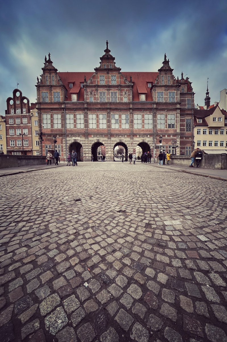 The Karaoke Jogger tweet media