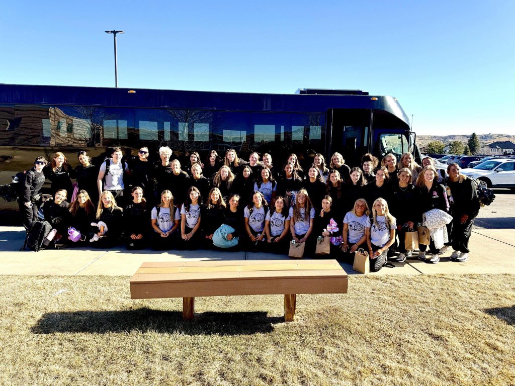 RockCanyonHS's tweet photo. Best of luck to our Cheer Team who has arrived in Florida for Nationals! Go Jags Go!!! https://t.co/38TcNiTeDZ