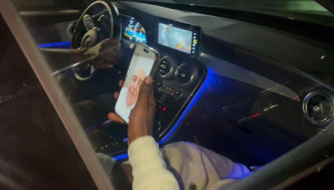 🗣️ Warren Bondo conference press: "Video call with Galliani? I hadn’t spoken to him yet. When Milan made the offer and I had signed, I called him and thanked him. He told me that Milan is his other team. For other clubs, he wouldn’t have let me go, but for Milan, he did."