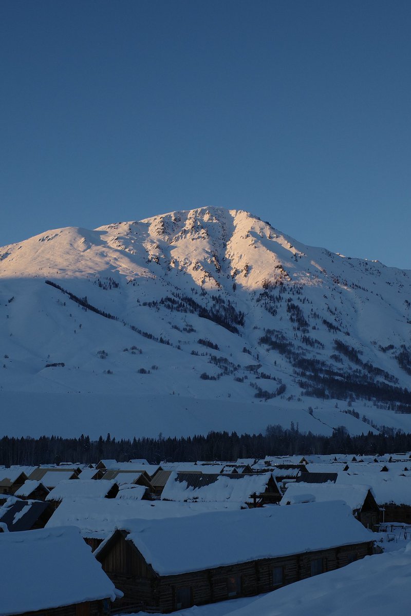 🏔️ https://t.co/k69tK8KWw6