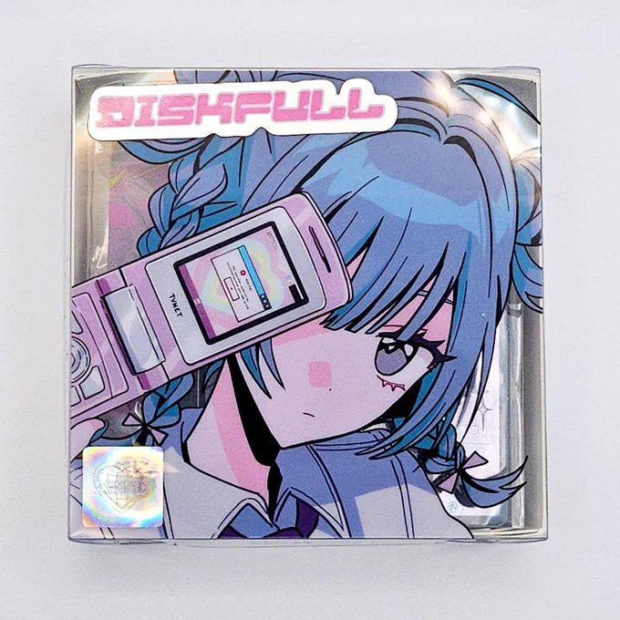 Just restocked some things on the shop! ⭒ Bundles ⭒ SD card pin ⭒ Butterfly Effect pin ⭒ Floppy disk print ⭒ Floppy disk sticker It's possible to combine orders so please contact me if you'd like to do that! Thank you !!!