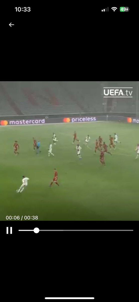MidiA14heures's tweet photo. @HansSchnei24681 @ActuFoot_ ? https://t.co/4KIVqcMzrw