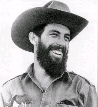 6 de Febrero de 1932: Nacimiento del SEÑOR DE LA VANGUARDIA , HEROE DE YAGUAJAY.
93 CUMPLEAÑOS de nuestro hombre de pueblo:CAMILO CIENFUEGOS
GLORIA ETERNA !!    <a href="/ContraloriaCuba/">Contraloría Cuba</a>