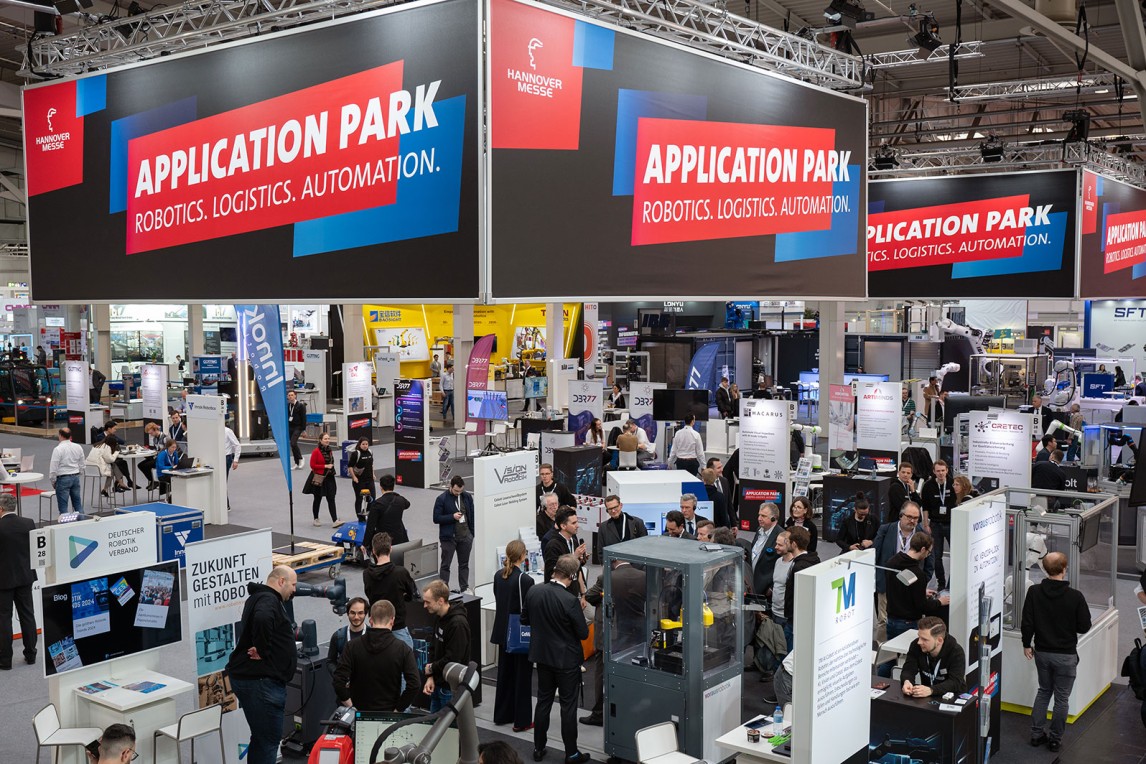 The Application Park at the HANNOVER MESSE shows how robotics is revolutionizing industry! 🤖✨ Experience live how cobots and autonomous systems are shaping the future of production.

Tickets: vfmz.info/hannovermesse_…

registration code: CmGO5

#vfv25 #HANNOVERMESSE #Robot