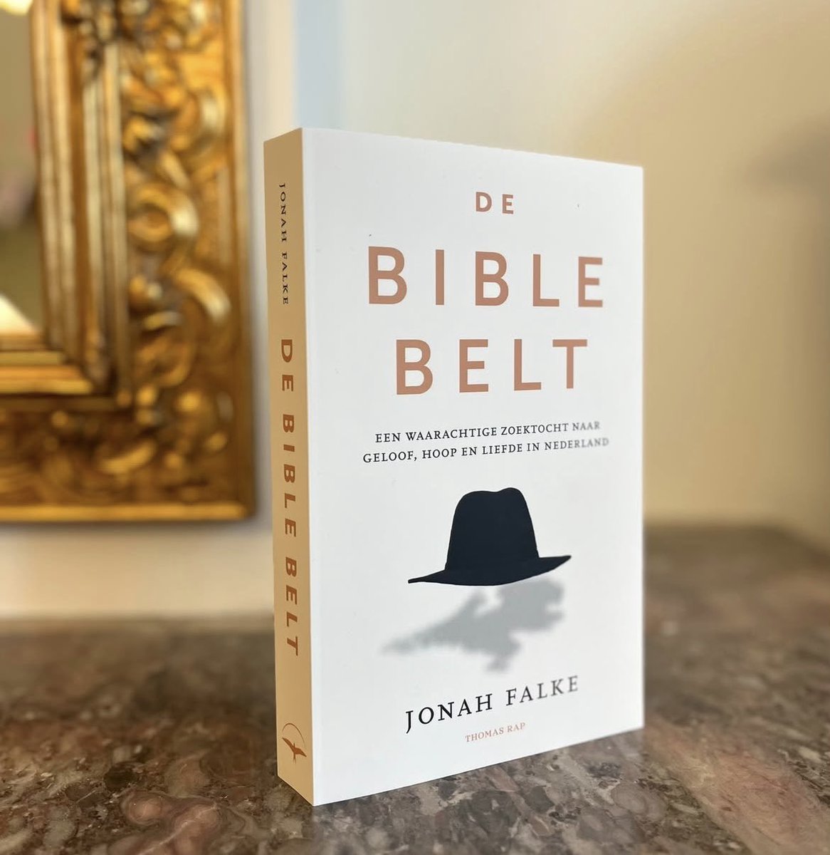 blaisetolky's tweet photo. Verschijnt vandaag - volgens de uitgever ‘een waarachtige zoektocht naar #godsbesef’
#BibleBelt #JonahFalke #ThomasRap https://t.co/UYURsSEIgX