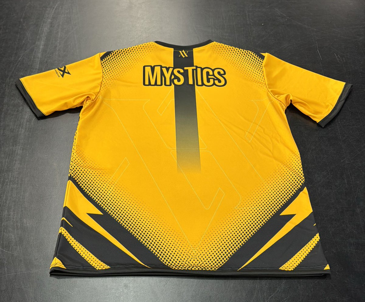 EVO9X Apparel tweet media