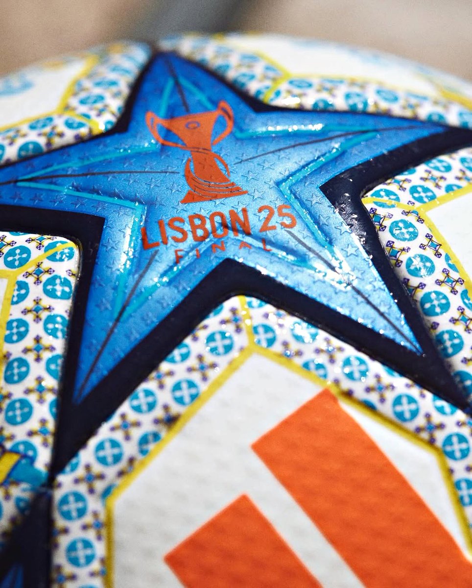 A nova bola para as eliminatórias da Women's Champions League é uma homenagem a Lisboa, cidade anfitriã da final 💠