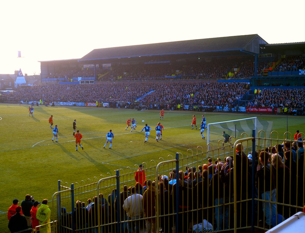 HOMESofFOOTBALL's tweet image. My Top Football Pics
#415 "Take on Wednesday on TV in The FA Cup" england #cufc #swfc year 1997

Photo ©stuartroyclarke/homesoffootball