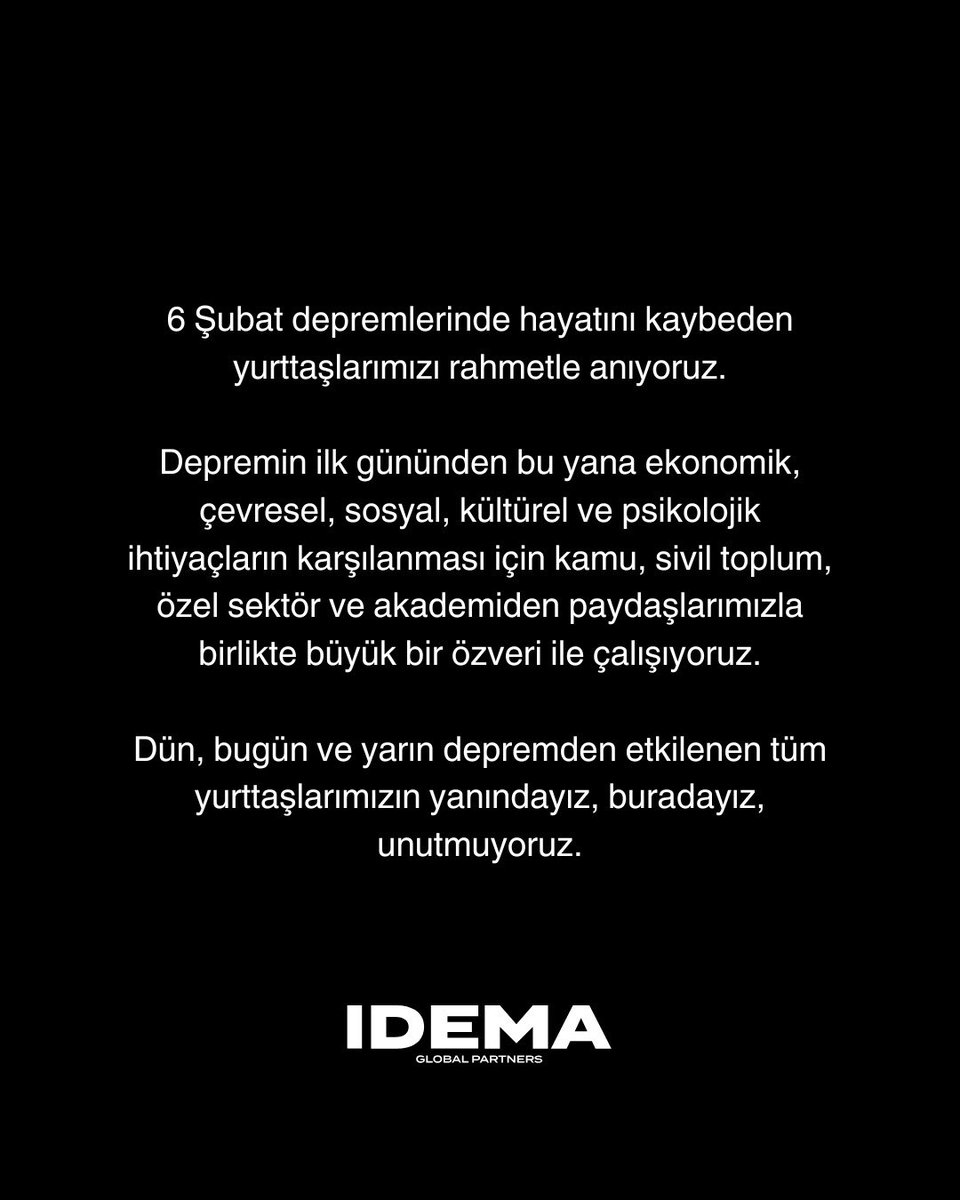 6 Şubat depremlerinde hayatını kaybeden yurttaşlarımızı rahmetle anıyoruz.

Dün, bugün ve yarın depremden etkilenen tüm yurttaşlarımızın yanındayız, buradayız, unutmuyoruz.