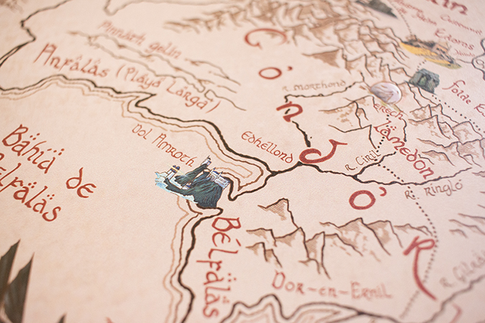 Onomástica de la Tierra Media o "De los nombres de lugares del mundo de Tolkien" parte 2⃣
Hoy Boromir nos ha convencido tras insistir mucho y vamos a desviarnos en nuestra misión de destruir el Anillo Único para hacer un tour por Gondor 🏰 Dentro hilo 🧵 👇