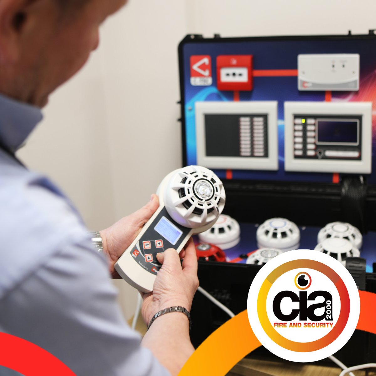 CIA 2000 tweet media