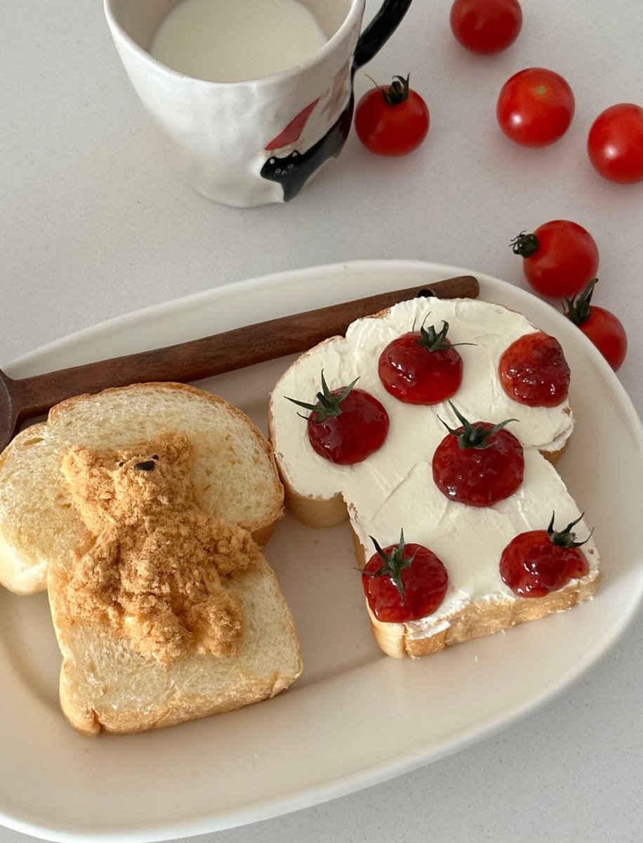 sapiennn's tweet image. ૮₍ ˶ᵔ ᵕ ᵔ˶ ₎ა 🐻🍅🍞