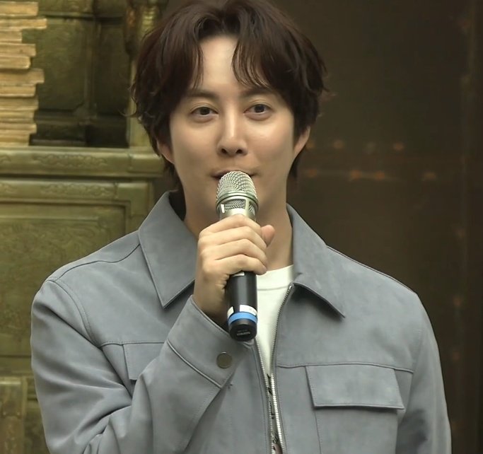 khj_forever0803's tweet photo. #screenshots

Kim Hyung Jun @ ‘2025 Sejong City Public Relations Ambassador Appointment Ceremony’ at the Hangul Love Sejong Book Culture Center 

Appointed as Sejong City's Public Relations Ambassador 

02.06.2025 

#SS501 #KIMHYUNGJUN https://t.co/hS3m2Li9ey