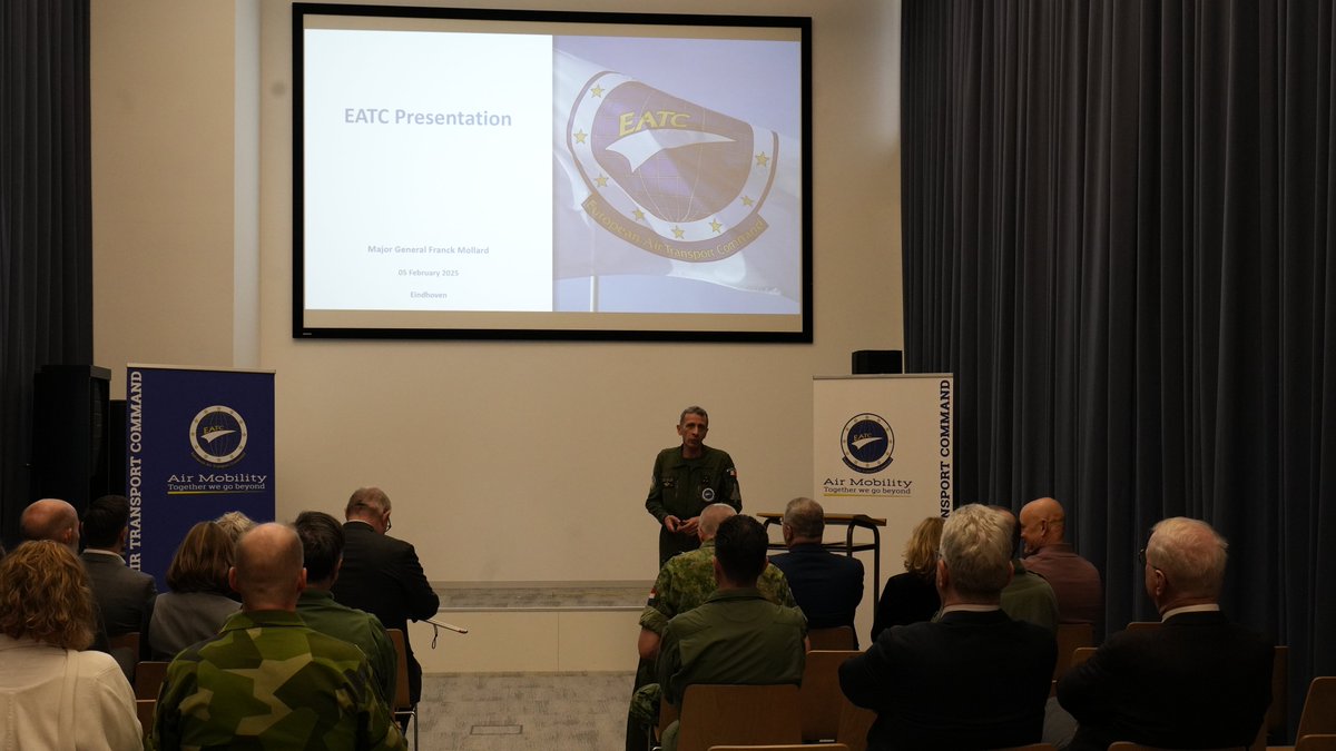 #5Feb <a href="/EATC_/">European Air Transport Command</a> hosted local authorities for an insightful visit. We showcased our operations, the Dutch Air Mobility Command, <a href="/A330_MMU/">Multinational Multirole Tanker Transport Unit</a>, and Movement Coordination Centre Europe. A Great opportunity for fostering mutual understanding and cooperation.
#AirMobility
#TogetherWeGoBeyond