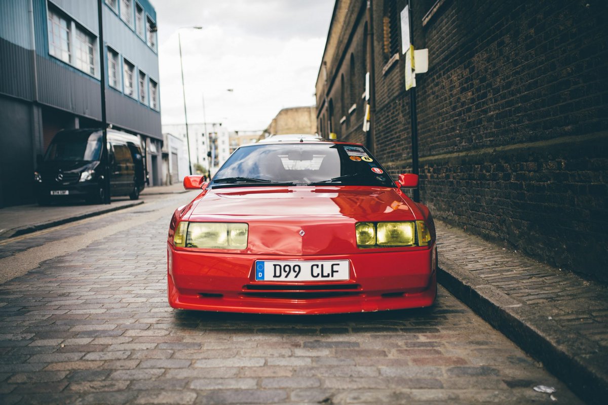 Les Alpinistes tweet media