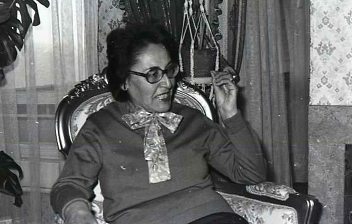 Türklük biliminin ulu çınarı, hocalarımızın hocası Prof. Dr. Zeynep Korkmaz hocamızı kaybetmişiz. Türklüğe ve Türkolojiye hizmetleri çalışmaları ile baki kalacaktır. Durağı uçmağ olsun.