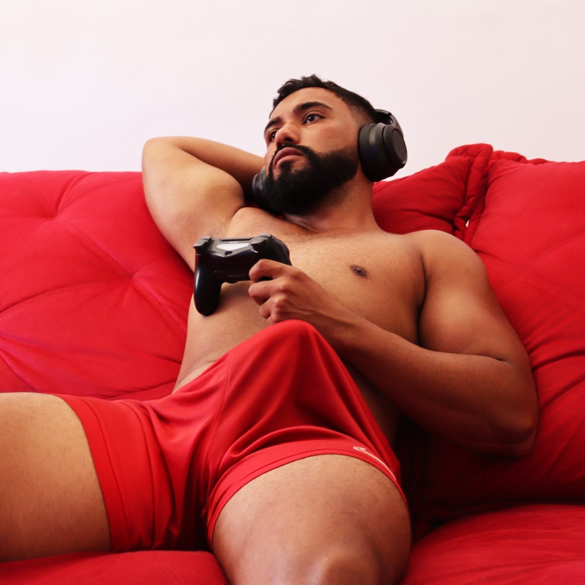 Alguém quer jogar comigo? 🎮