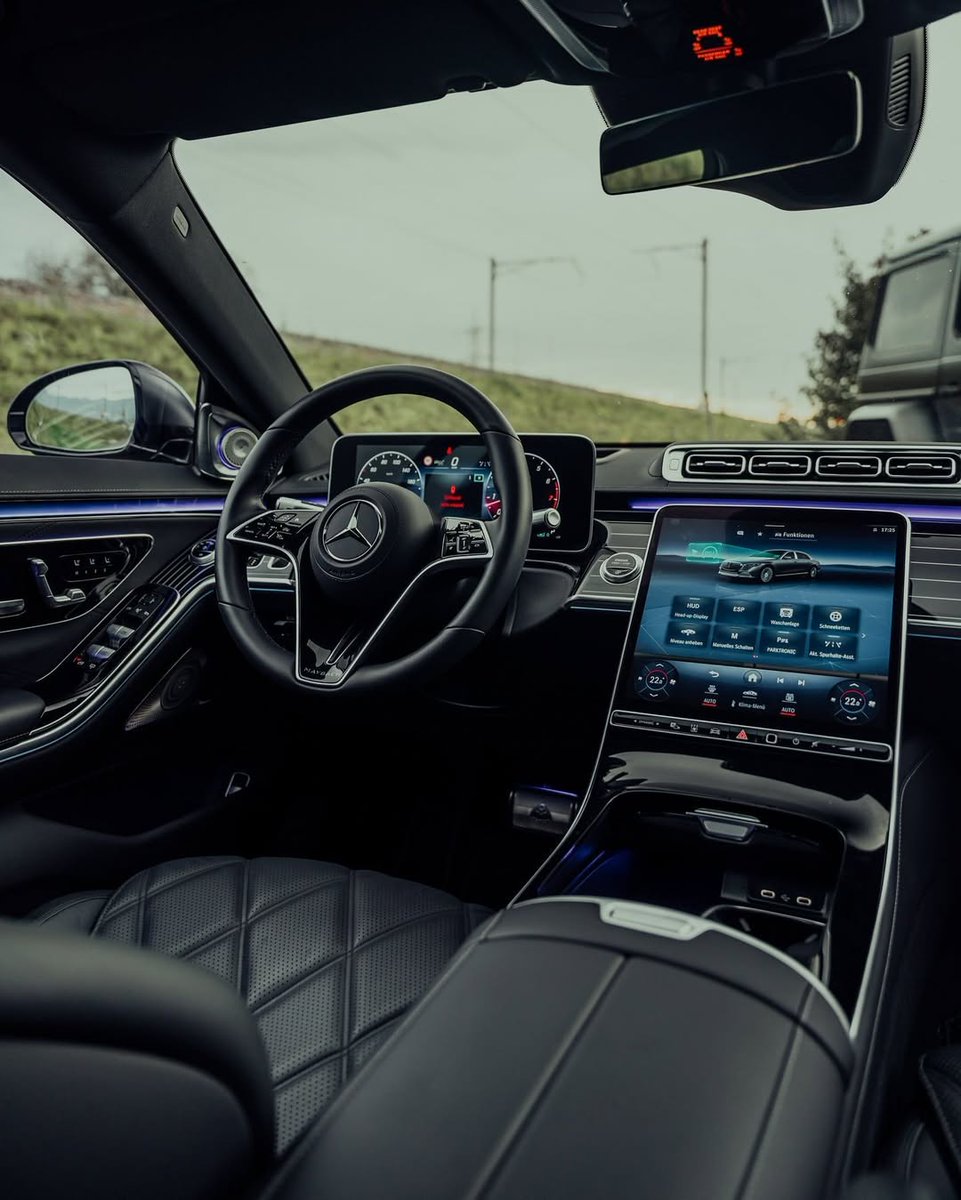 _TitaniumMotors's tweet photo. Defining style and status — that’s the Mercedes-Maybach S-Class way.
📷 Autopark Uznach AG
To know more, call Titanium Motors at 8190810000.
#MercedesMaybach #MaybachSClass #MercedesBenzIndia #TitaniumMotors #VSTGroup https://t.co/fbFFLoPSTb