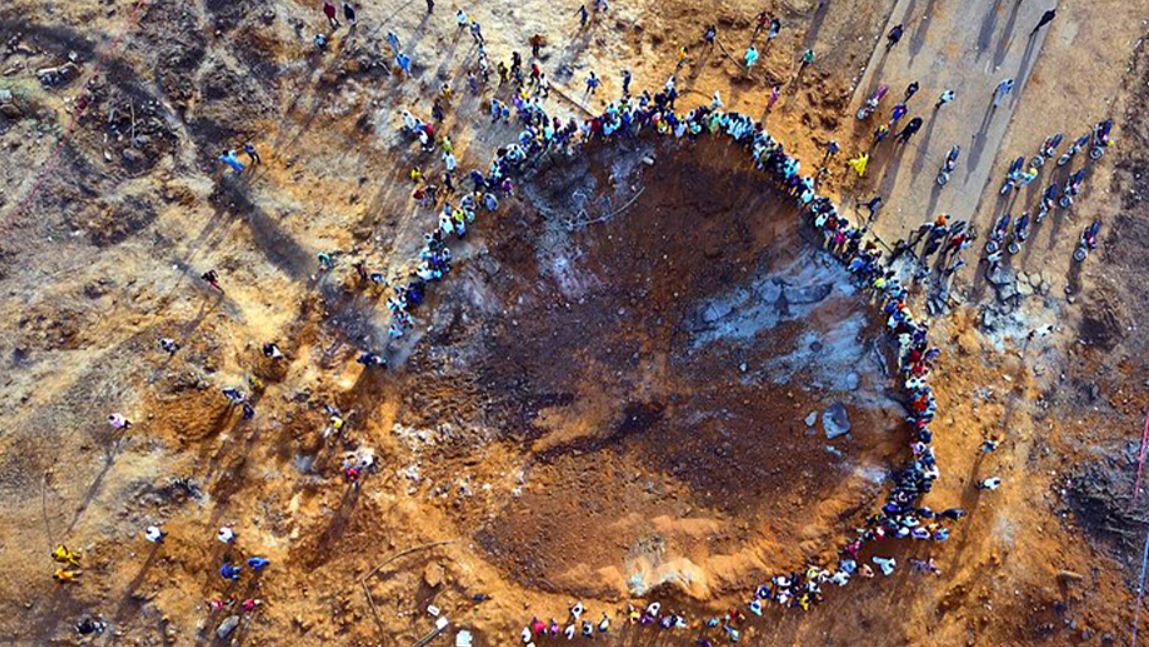 I_Am_JohnCullen's tweet photo. There have only been two meteor impacts on earth of significance, (causing impact craters larger than 10 meters,) since the birth of Jesus Christ.

One was 1,100 years ago, in Whitecourt, Canada.

The 2nd one was March 28, 2020 in Akure, Nigeria.

(You weren't told about it, because there were ~40 more heading our way...)

So, we told everyone we were locking everything down and mothballing the jet planes for a virus.

That was bullshit.  That was Langley's cover up.