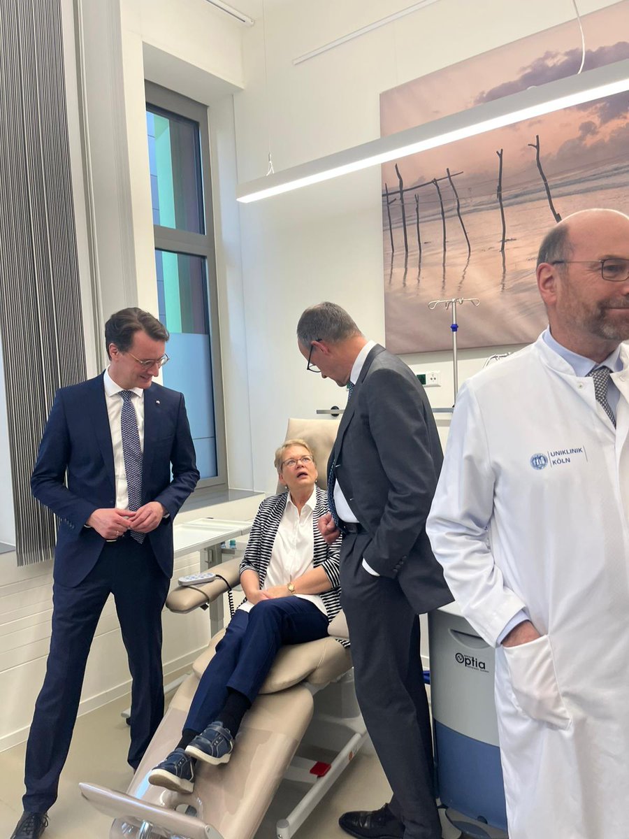 Merz &amp; Wüst am Uniklinikum Köln: Moderne Krebsmedizin braucht weniger Bürokratie – Gen-Gesetz jetzt erneuern!