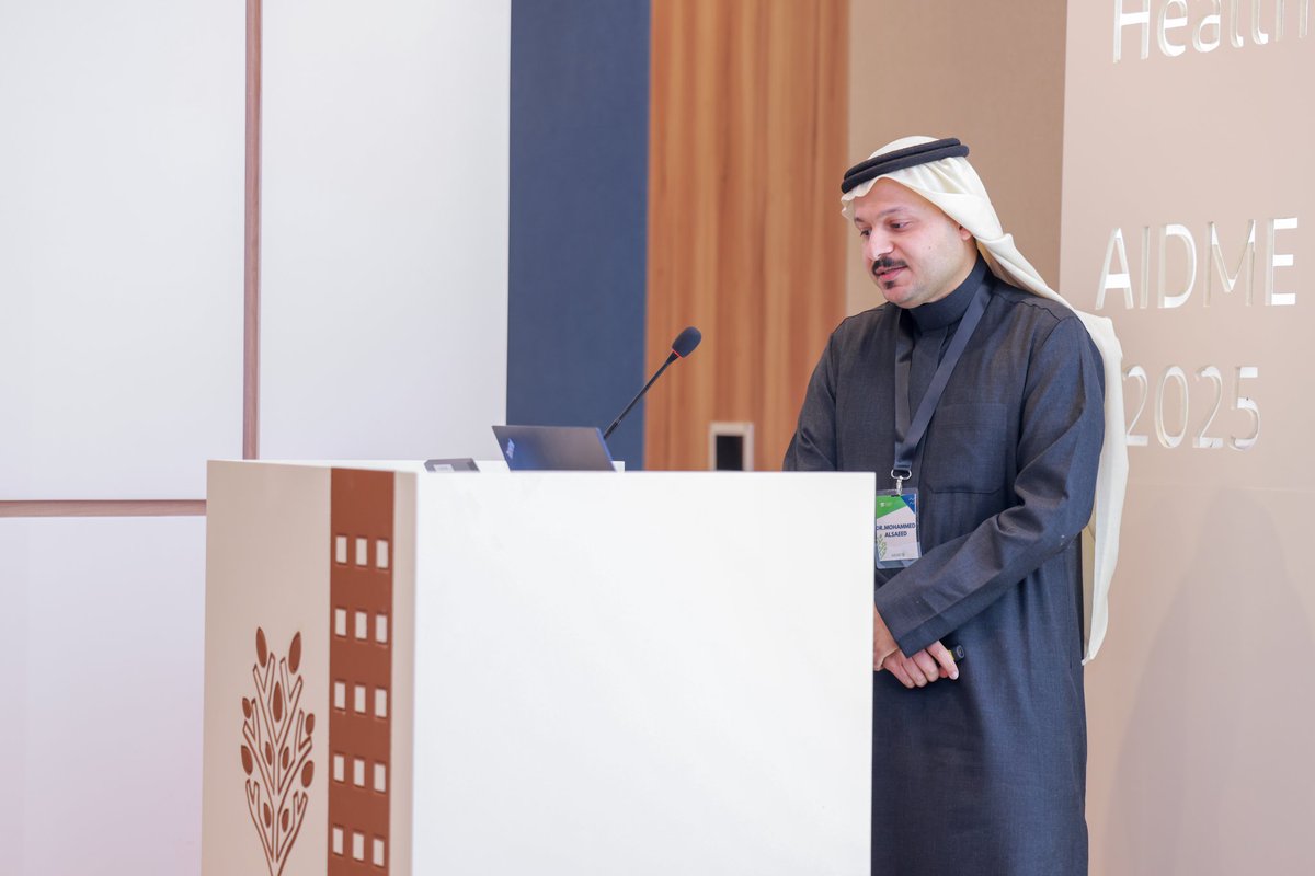 Mohamme72157286's tweet photo. Dr. Mohammed Alsaeed delivered an engaging and eye-opening session on Mediterranean Spotted Fever (MSF)—a tick-borne rickettsial disease that often hides in plain sight!
@AcademicAlmoosa

#AIDME2025 https://t.co/2zBNCeWfAz