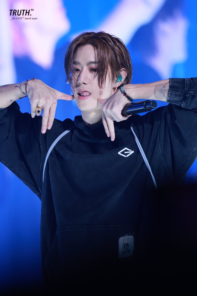 truth941117's tweet photo. -`𝙃𝙌.✩‧₊⋆ 250201 GOT7 <NESTFEST> 🪺

넘...귀엽다...🚰·̫🚰

@marktuan @DNAmngmnt @GOT7Official
#마크 #MarkTuan #MarkTuan段宜恩 #段宜恩
#갓세븐 #GOT7 #NESTFEST #GOT7_NESTFEST https://t.co/V86t5NPyD4