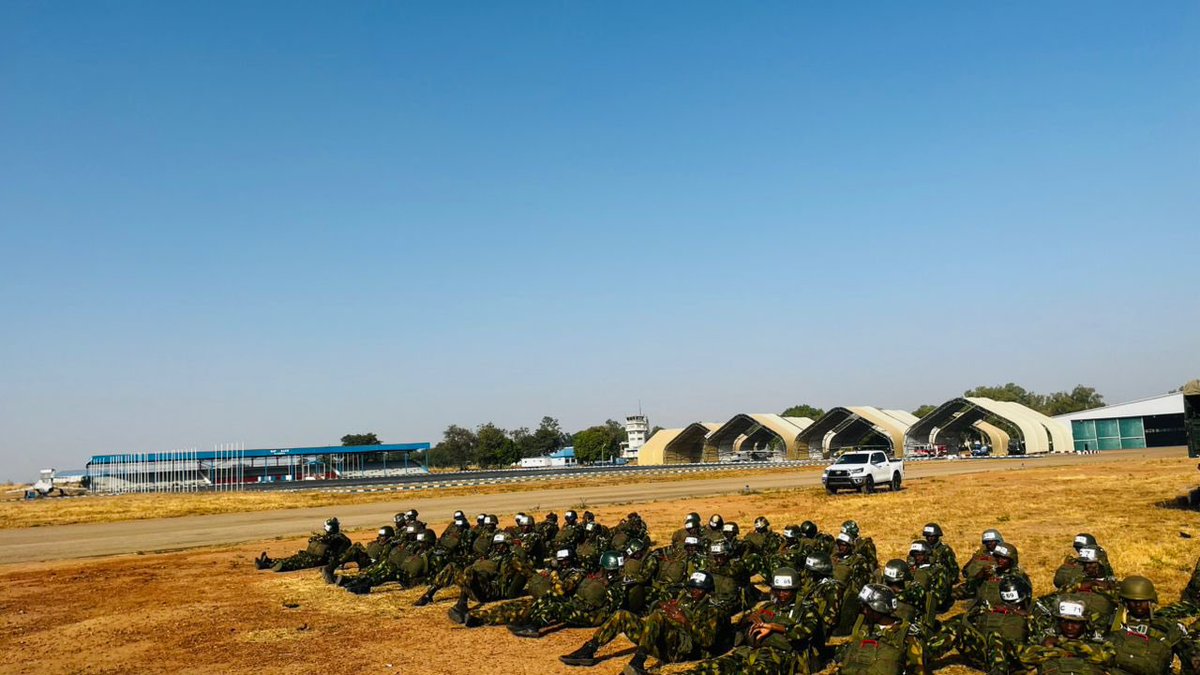 UNCLE DEJI™️ tweet media