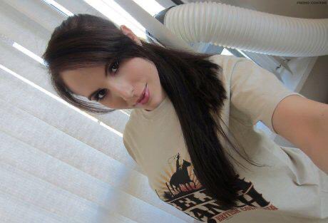 Looking for a serious relationship who can take a good care of me