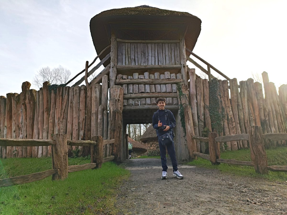 NAISDublin's tweet image. Stepping back in time at the Irish National Heritage Park! 🏰⏳
Grade 7's visit yesterday brought history to life as students explored prehistoric homes, monastic settlements, and Viking longboats. A hands-on journey through Ireland’s rich past! 🇮🇪✨
#CreateYourFuture