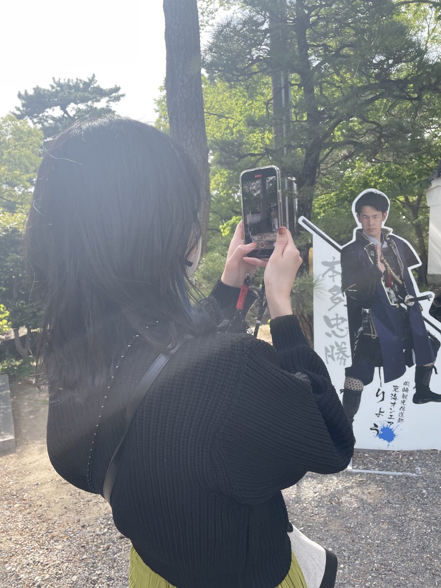 便所サンダル tweet media
