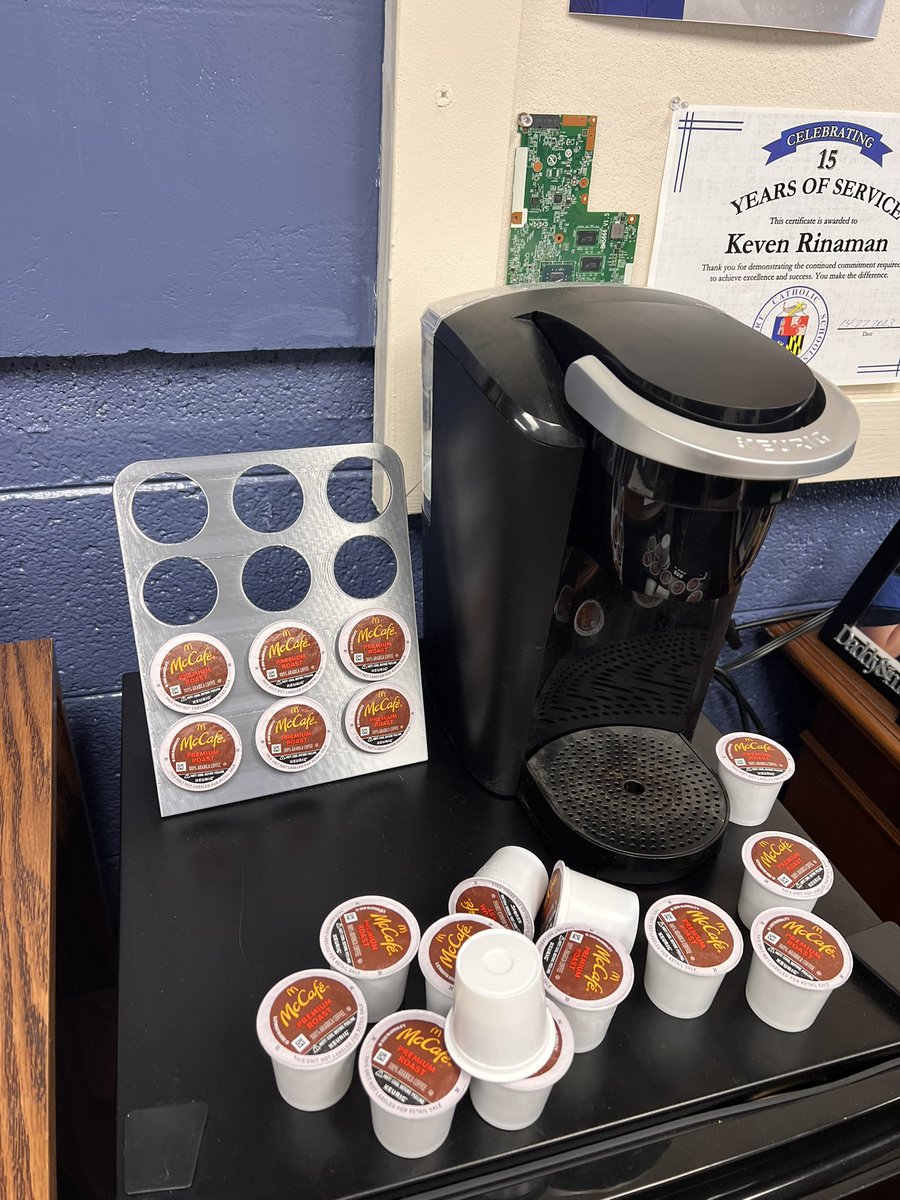 kevenrinaman's tweet photo. I recently moved offices at school and needed a better solution for coffee. A quick visit to Thingiverse and 6.5 hours later it was fixed! #3dprinting #3DU https://t.co/3i6zolGkrW