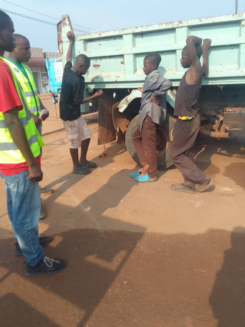rundaryvcp's tweet photo. Mu igitondi cyo kuri uyu wa Kane @RwandaYouthVol1 yo muri @RundaSector babyukiye mubukangurambaga bwo gusubiza abana mu amashuri ni muri Gahunda ya zero out of the children. Abo bana bakaba bemeye gusubiza ku ishuri. 
@RwandaLocalGov @RwandaSouth @Rwanda_Edu @KubanaRichard https://t.co/0vRR4yUMgZ