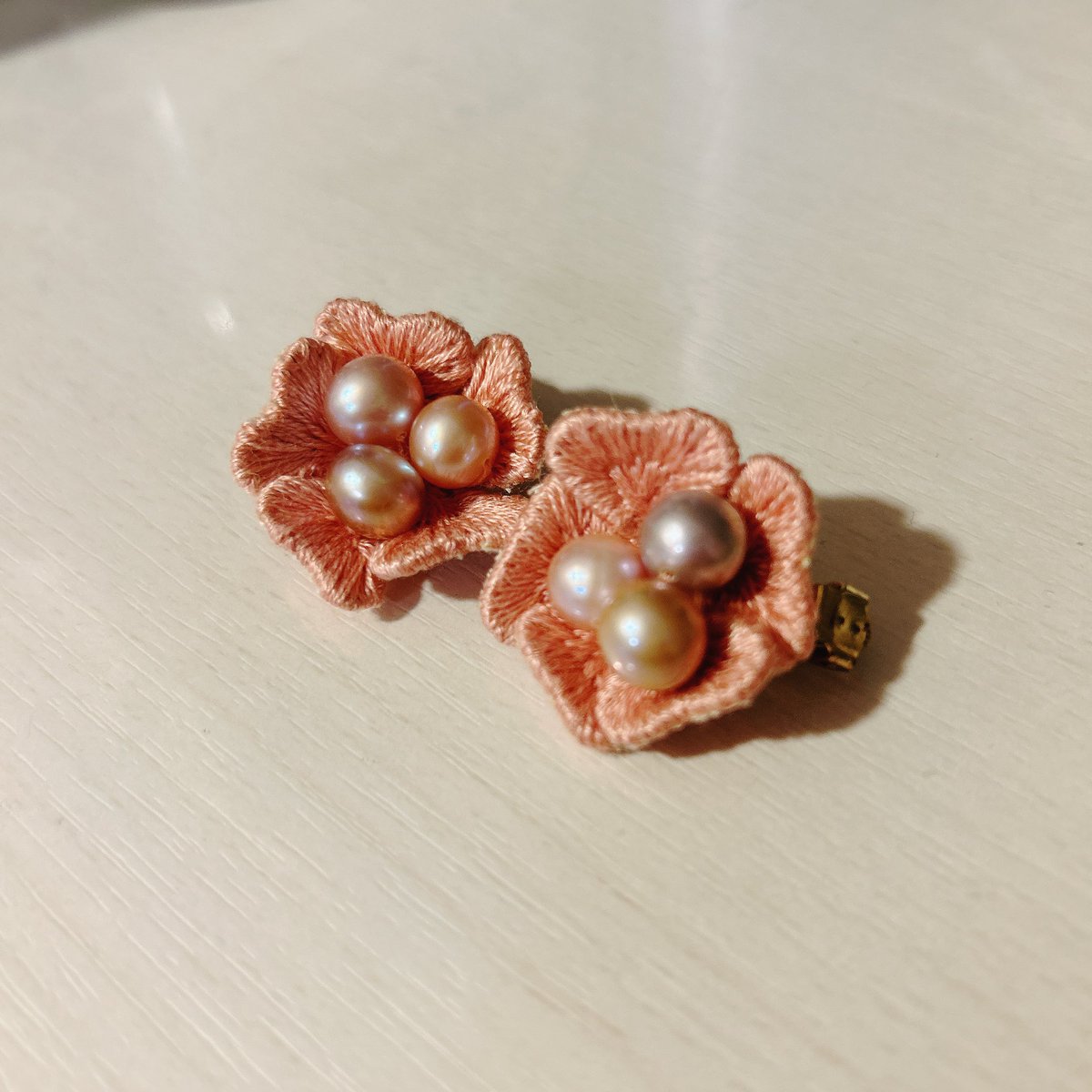 0hkoke's tweet photo. すごいかわいいイヤリング完成した！ https://t.co/bLJAHOkgSZ