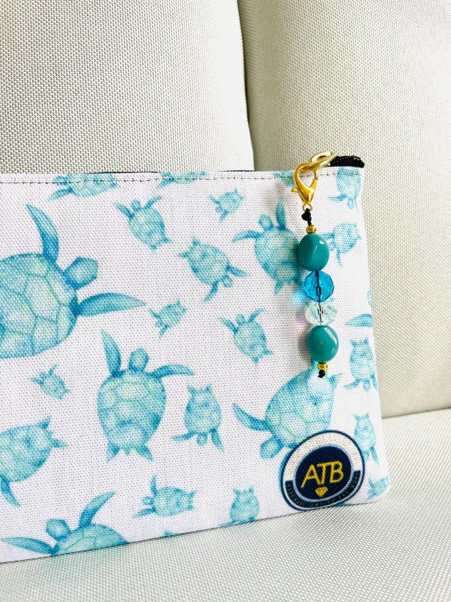AlicesTreasureb's tweet image. alicesbox.etsy.com/listing/182537… 
#ZipperClutch #TurtleBag
