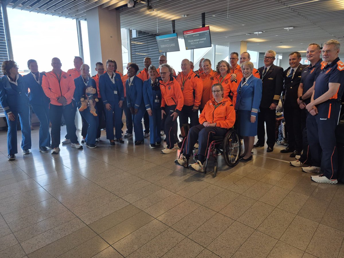 #Vancouver <a href="/InvictusGames25/">Invictus Games Vancouver Whistler 2025</a> <a href="/WeAreInvictus/">Invictus Games Foundation 💛🖤</a> 
#IG25 <a href="/dutchIGteam/">Dutch Invictus Team</a> here we come!