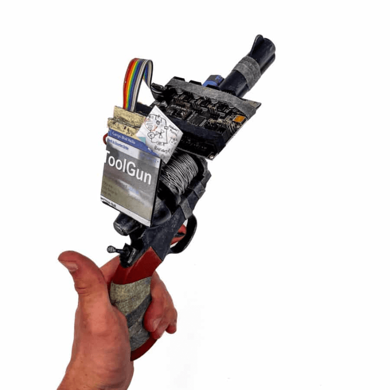 greencadecom's tweet photo. Garry’s Mod Tool Gun Prop Replica

#garrysmod #toolgun #greencade https://t.co/dv3eeYm7EH