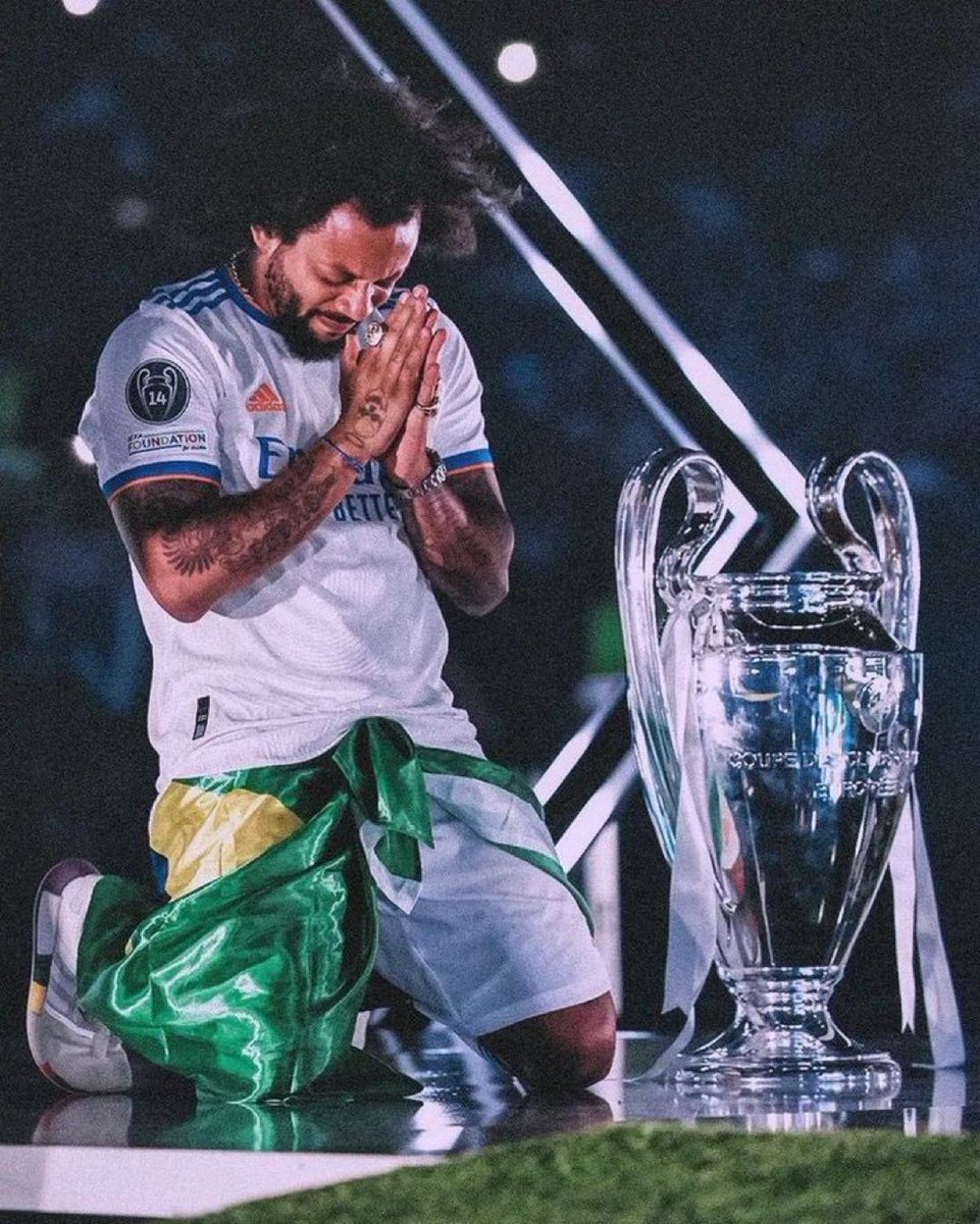 🇧🇷 Marcelo for Real Madrid:

• 545 games.
• 43,233 minutes
• 38 goals
• 103 assists