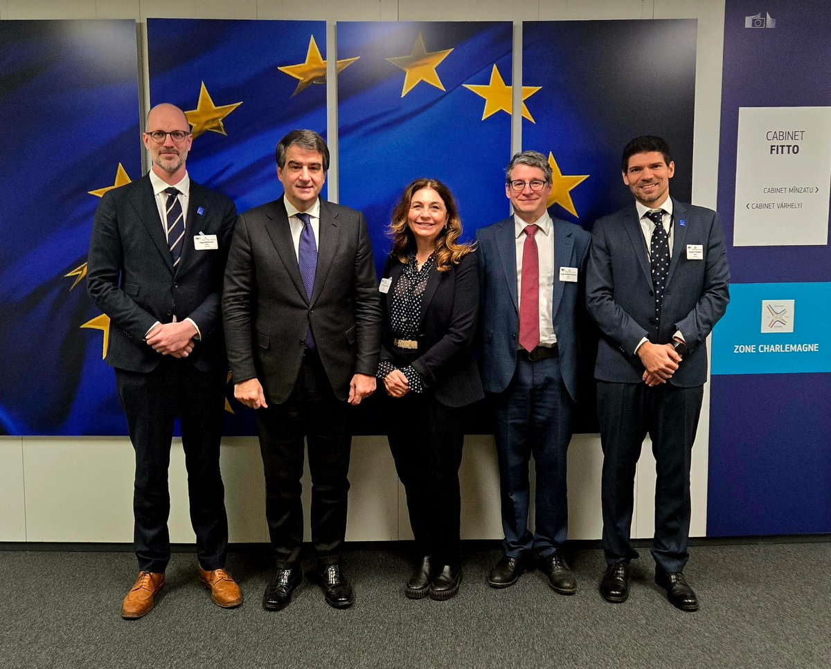 Raffaele Fitto (@raffaelefitto) on Twitter photo Proficuo incontro con <a href="/CPMR_President/">CPMR President</a> Filip Reinhag che rappresenta le Regioni insulari, marittime e ultraperiferiche.
Abbiamo discusso della politica di coesione, con riferimento alle revisione di medio termine e al prossimo MFF. Proficuo incontro con <a href="/CPMR_President/">CPMR President</a> Filip Reinhag che rappresenta le Regioni insulari, marittime e ultraperiferiche.
Abbiamo discusso della politica di coesione, con riferimento alle revisione di medio termine e al prossimo MFF.