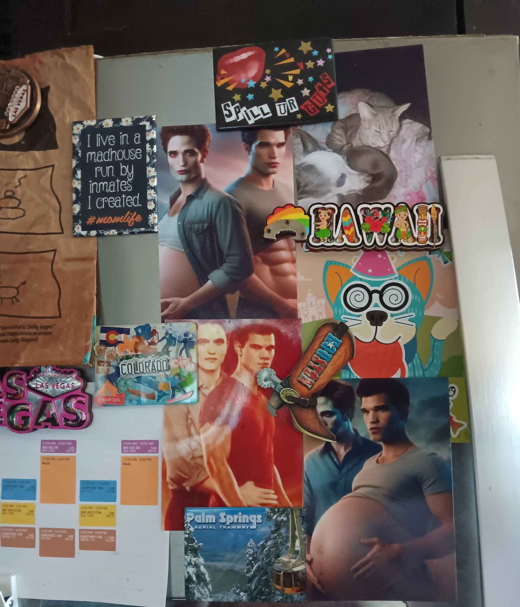 fartdrew's tweet photo. did i ever show u guys mily’s friend’s fridge 😭 https://t.co/e32rKTZdUZ