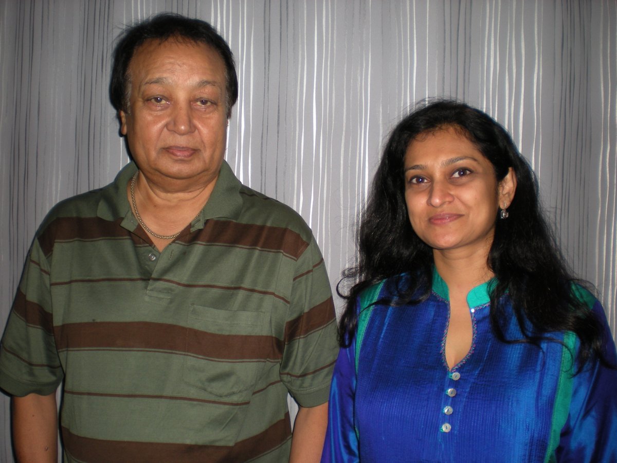 LalityaMunshaw's tweet image. Remembering the legendary Bhupinder Singh Ji on his birth anniversary.
Honored to have him at Re N Raga Studio and release his soulful Gujarati ghazal Saqi Sura Bhari De under Red Ribbon Music. His legacy lives on. 🎶✨❤️ #BhupinderSingh #LegendLivesOn