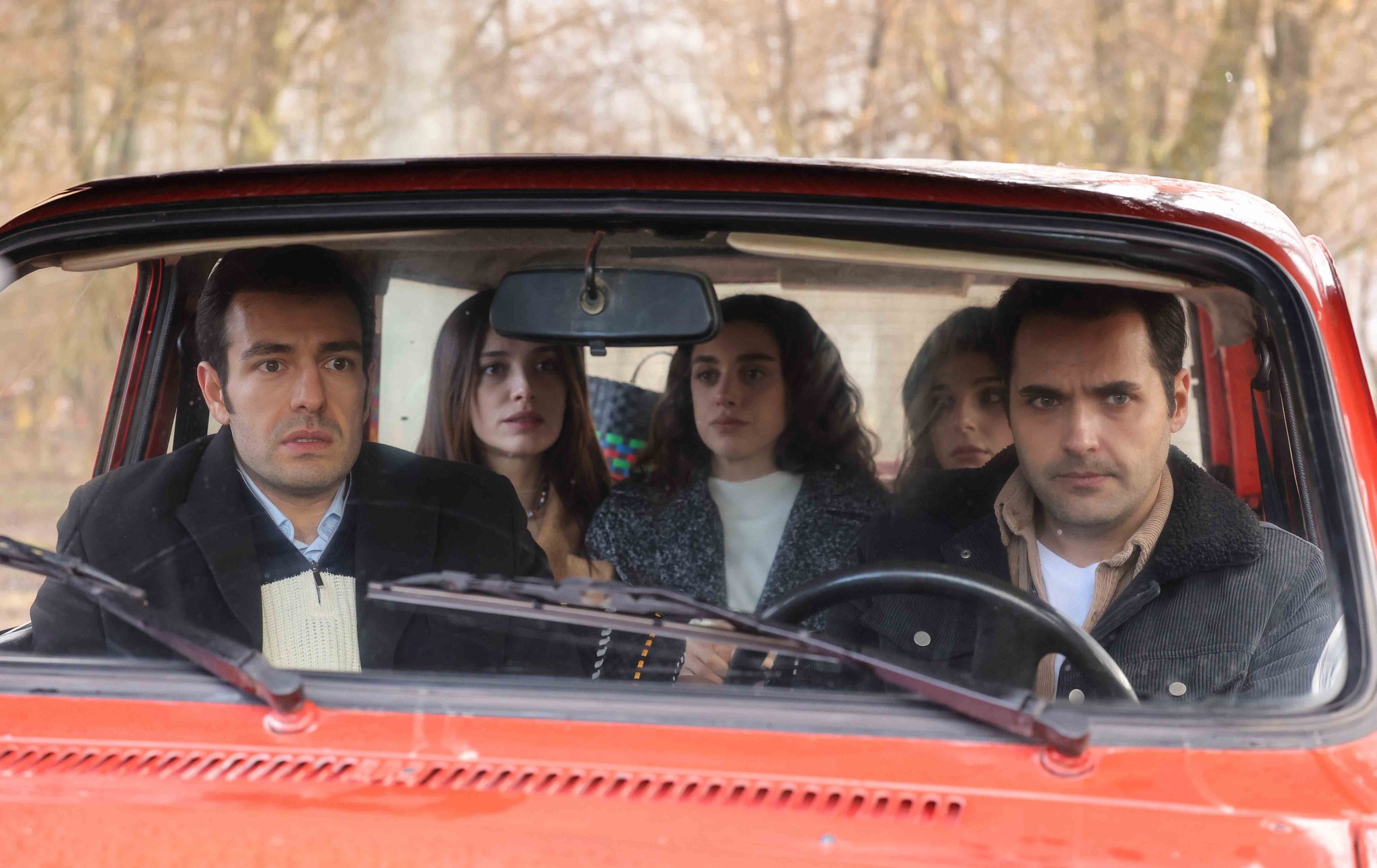 GjGiTCEWcAAReIy?format=jpg&name=large