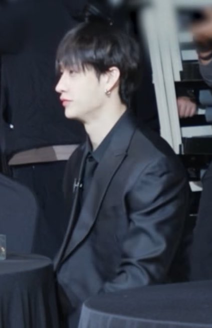 c2_1003's tweet photo. 잘 생겼어...
너무 잘 생겼어.....아.. https://t.co/l5S07u6qVB