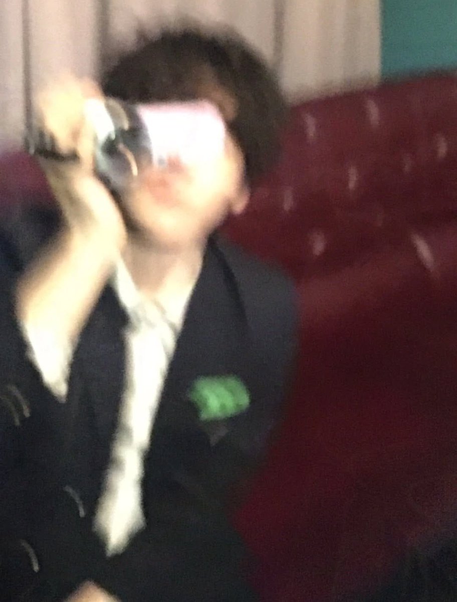 설이폼카이브 tweet media