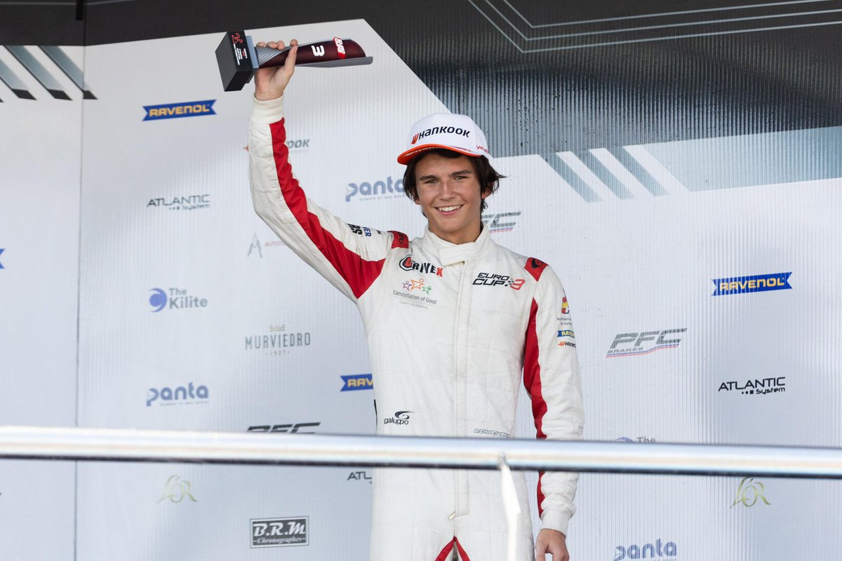 ⚠️ DRIVER ANNOUNCEMENT ⚠️

George Zhuravskiy is joining Pinnacle Motorsport in Formula 4 Middle East! He’ll line up on the grid at the Dubai Autodrome this weekend alongside Wang Yuzhe.

Welcome to the team George!