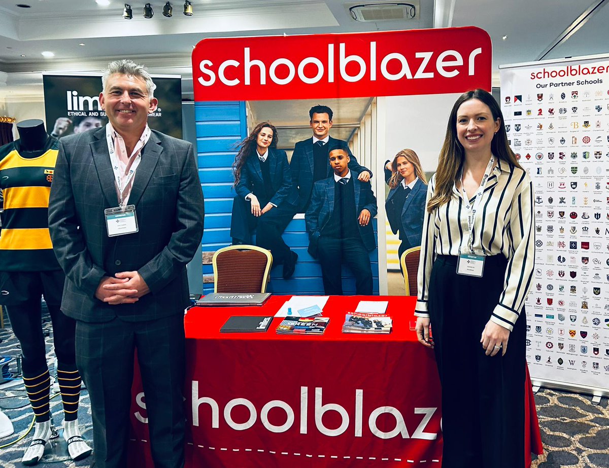 Schoolblazer tweet media