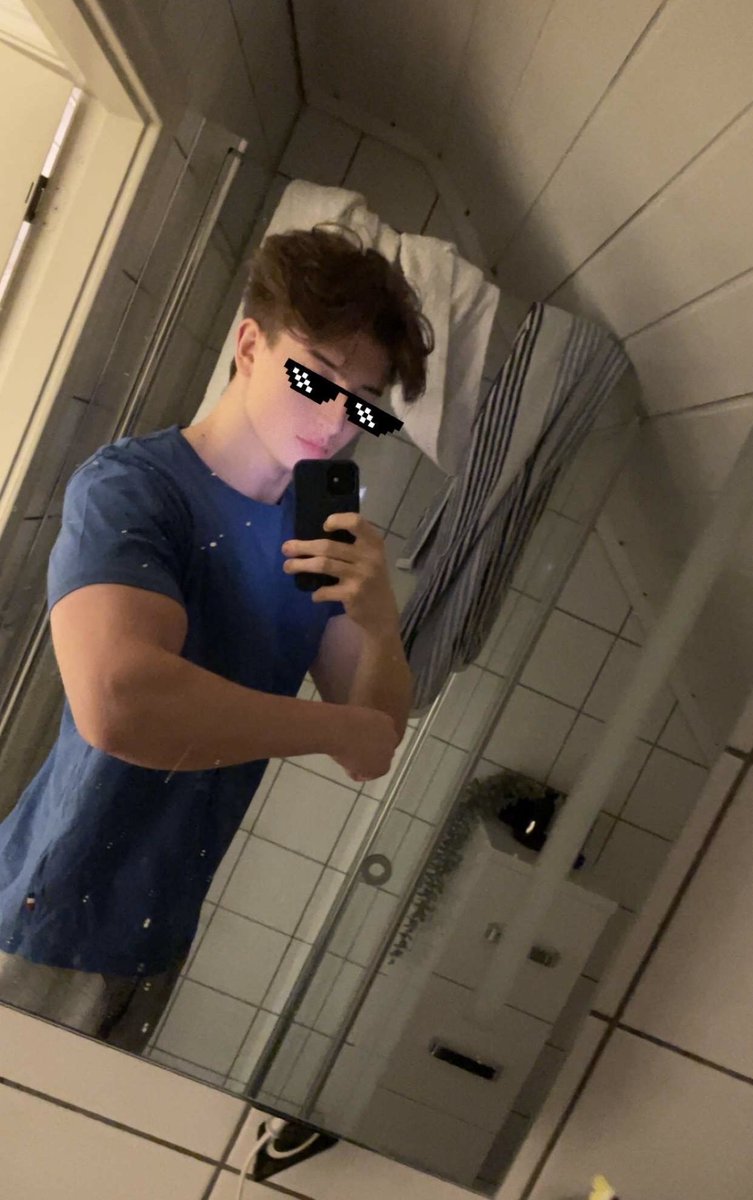 tryhardtobs's tweet image. Have i been muted this entire time?😭