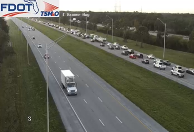 wpbf_yasmine's tweet image. 4-MILE BACKUP: On southbound I-95 near Kanner Highway following a crash with injuries. The backup is now passing High Meadow Avenue. I'd leave home early or get off at Martin Highway and switch over to the Turnpike at Martin Downs Blvd. #FirstWarningTraffic @WPBF25News