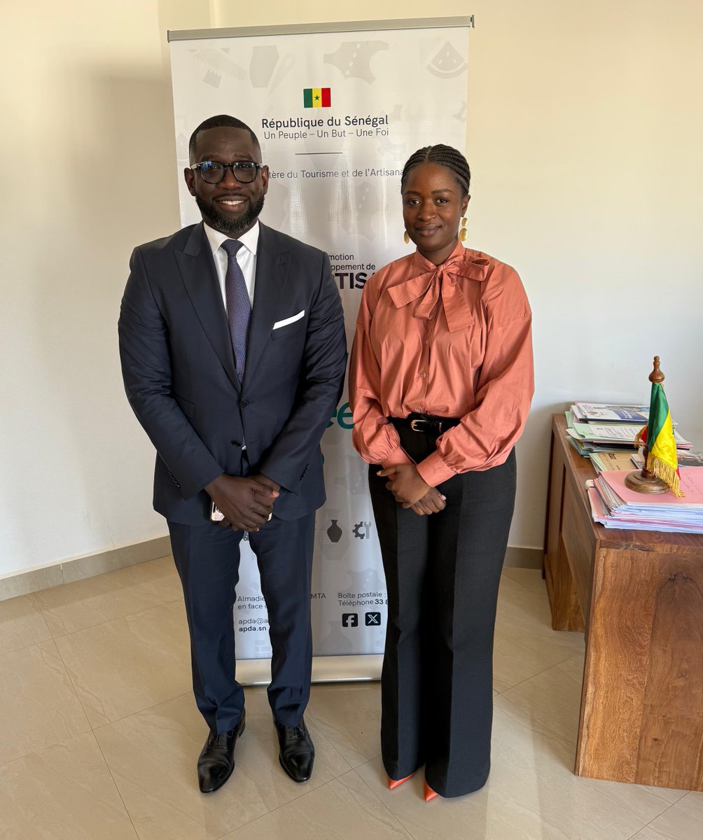 Rencontre avec FBN Bank : Vers une meilleure bancarisation des artisans !

Ce Mardi  04 janvier 2025, nous avons eu le plaisir de recevoir Monsieur Oumar Dioum, Directeur Général de <a href="/FBNBank_Senegal/">FBNBank Sénégal</a> , accompagné de son équipe.

⏬⏬